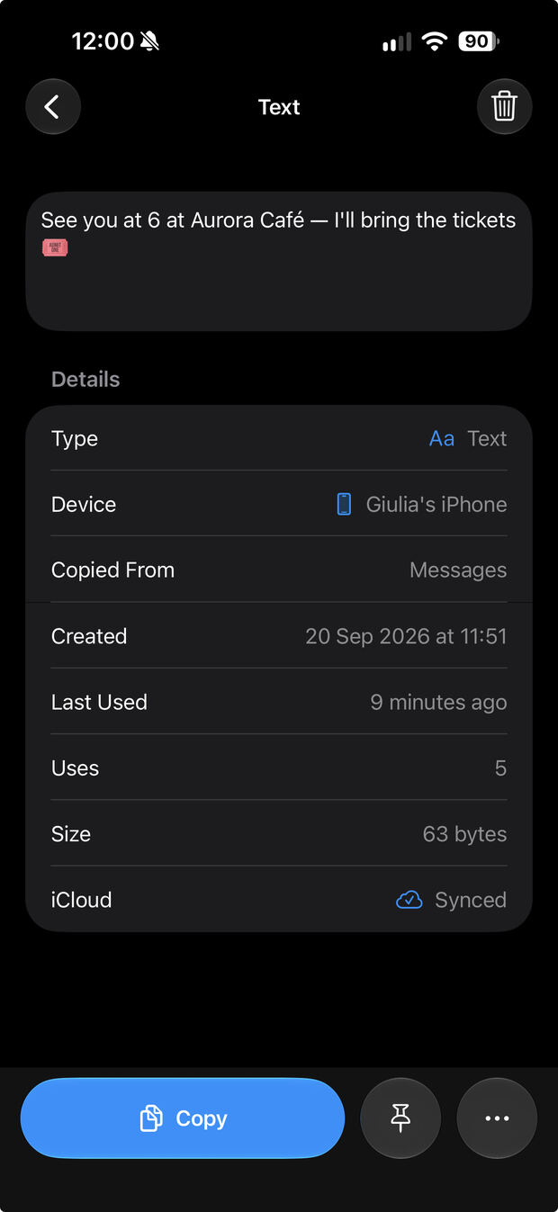 Dettaglio di un appunto di testo su iPhone con l'indicazione dello stato di sincronizzazione iCloud.